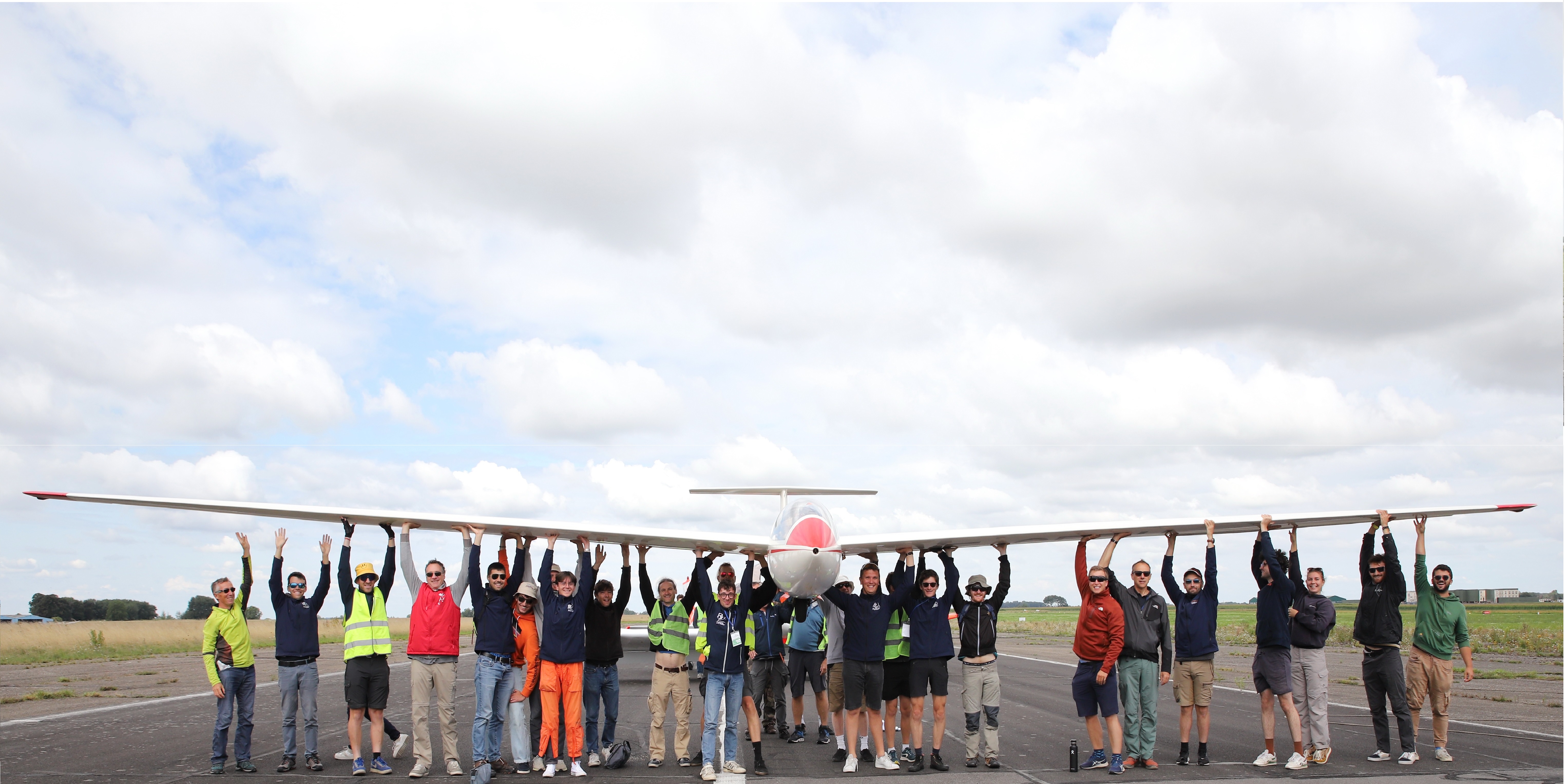 <a href="https://www.planeur-aacm.net/le-club/actualites/championnat-du-monde-de-vol-en-planeur-2028.html" ><p><span style="color: #000;">Coulommiers ... Ciel de Championnats !</span></p></a>